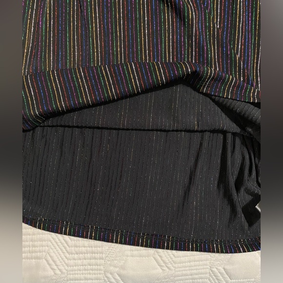 Torrid Black and Rainbow Striped Long Sleeve CrissCross Detail Size 0 (L/12) - Picture 3 of 9